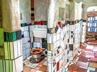 カワカワの公衆トイレ